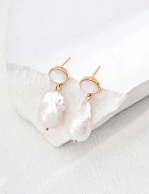 Irregular Large Pearl & Shell Earrings Glim Wink