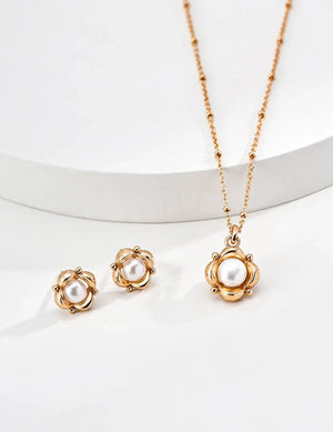 Flower Pearl Necklace - Glim Wink