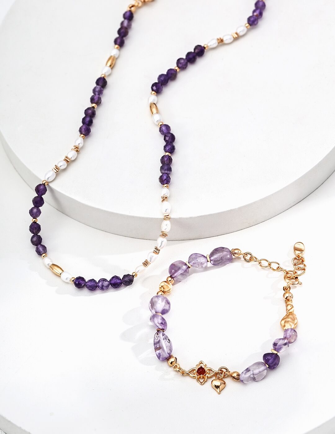 Amethyst Red Agate Bracelet Glim Wink