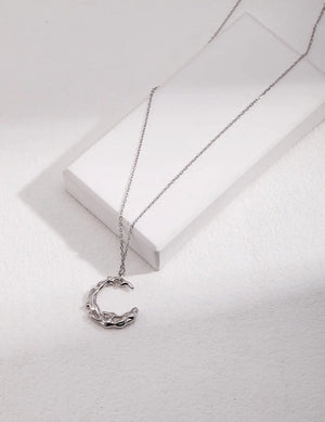 Crescent Moon Necklace Glim Wink
