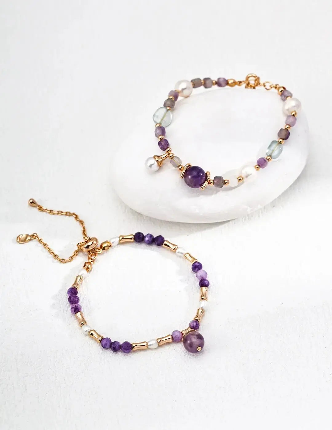 High-Performance Jewelry: Pearls & Colored Gems That Keep Up With Busy Career Women Glim Wink