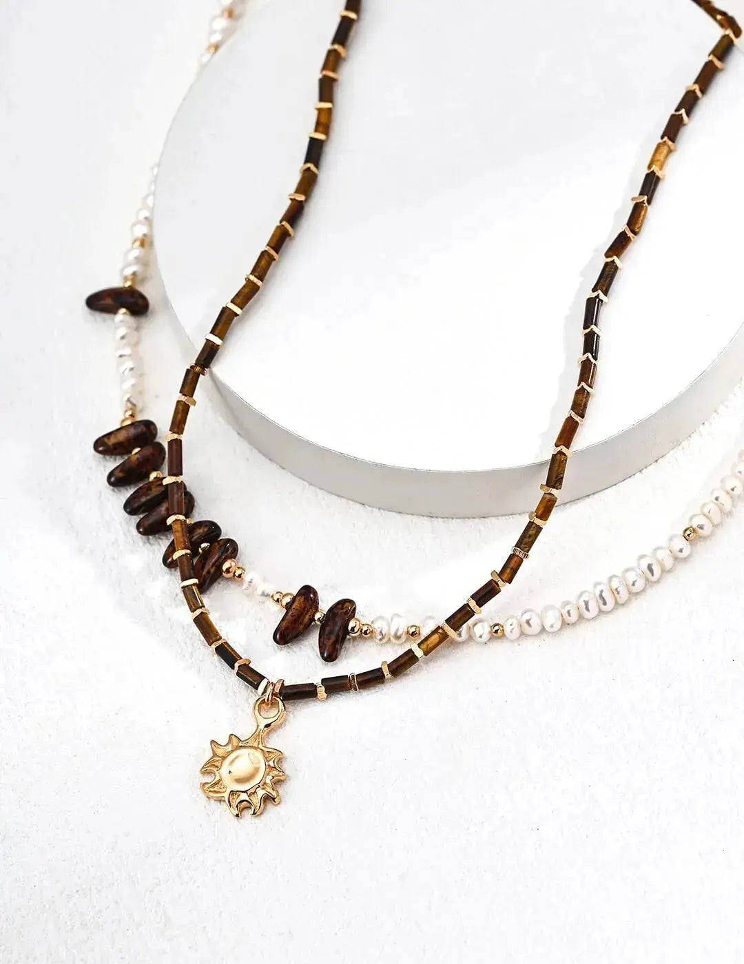 Office-Appropriate Layered Jewelry: Elevate Professional Looks Without Overdoing It Glim Wink