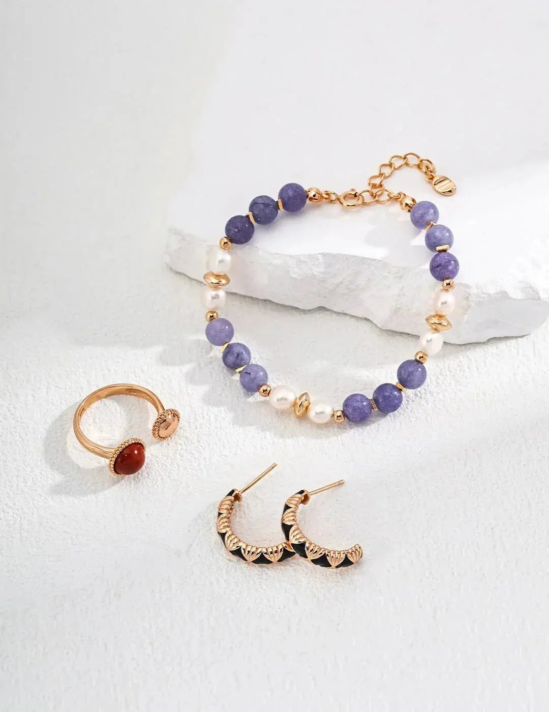 How Toffee-Toned Gemstones Bring Cozy Sophistication to Professional Winter Outfits Glim Wink