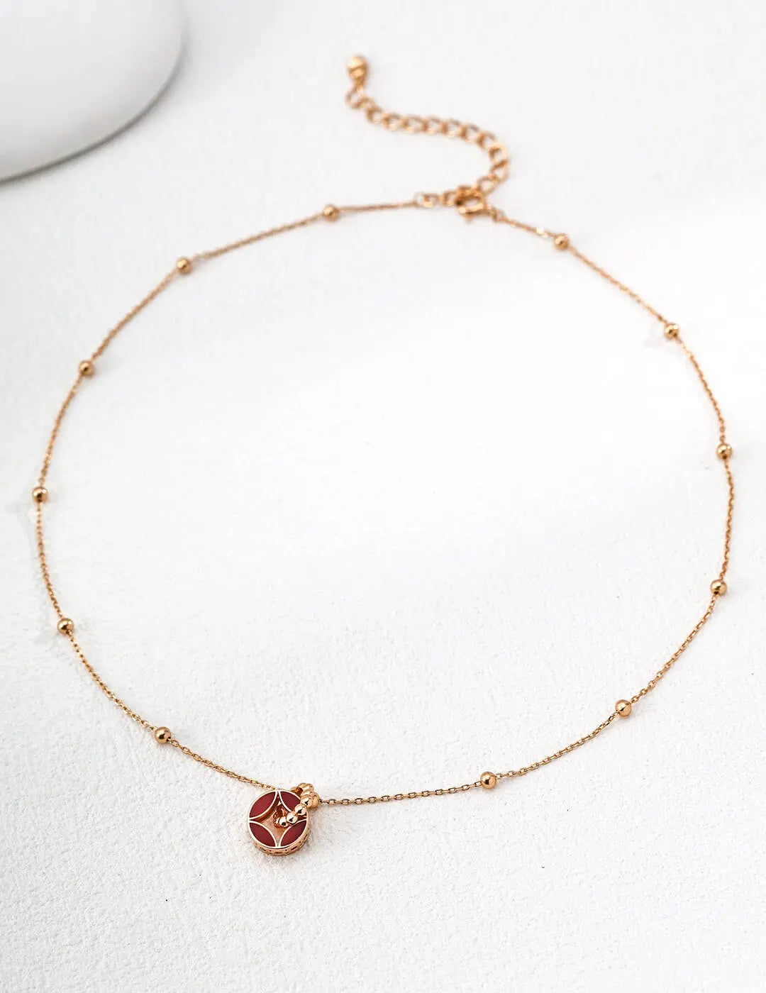 Minimalist Jewelry for Career Women in Finance: Trustworthy & Understated Glim Wink
