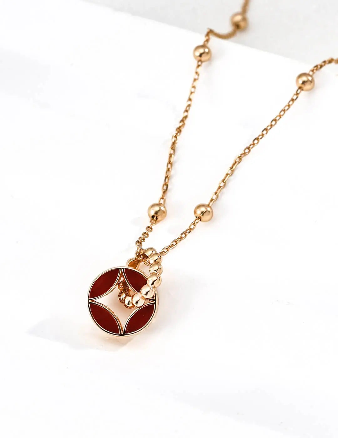 Minimalist Jewelry for Career Women in Aviation: Safe & Flight-Ready Glim Wink