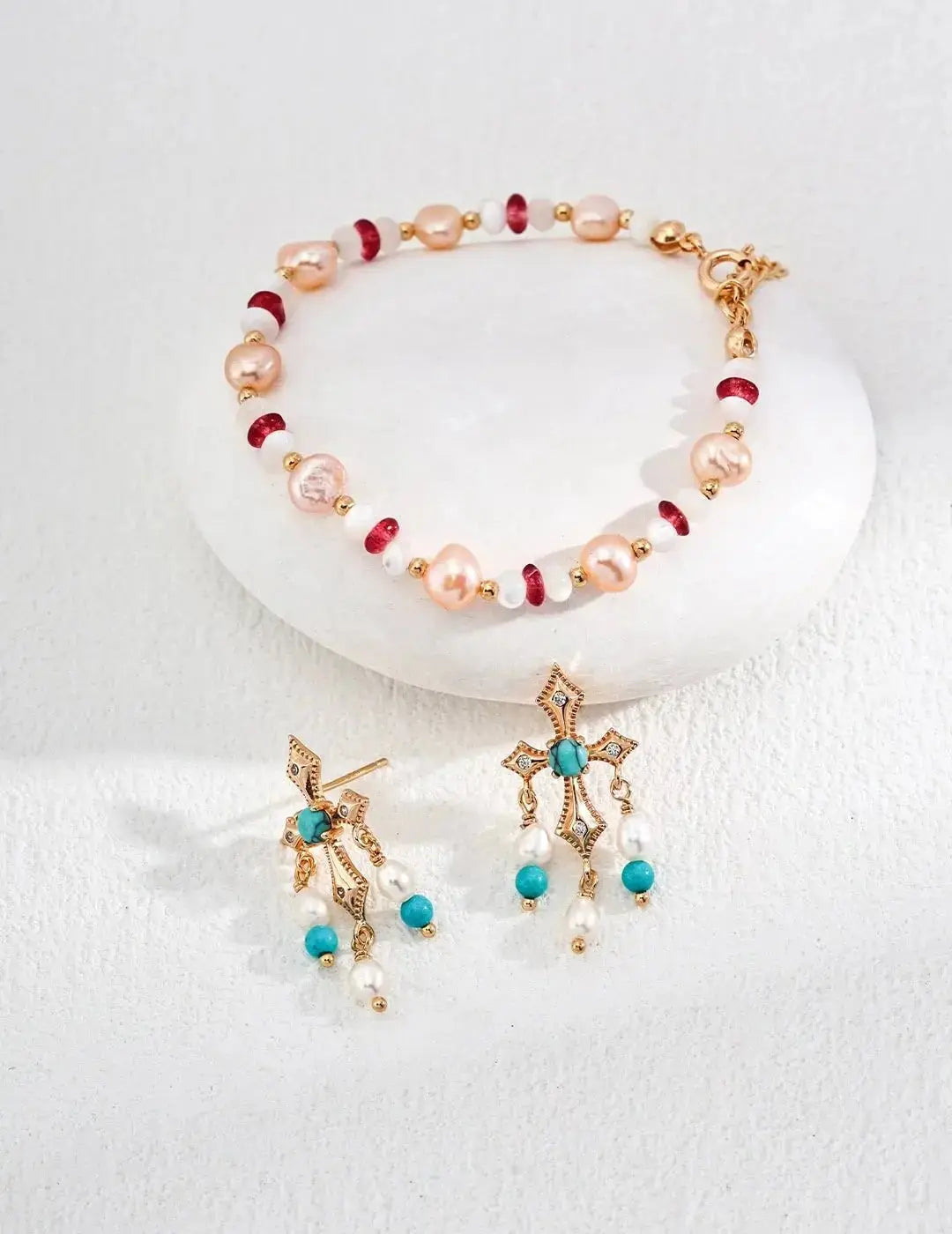 Seasonal Colored Jewelry: How to Wear Hues That Complement Your Work Wardrobe All Year Glim Wink