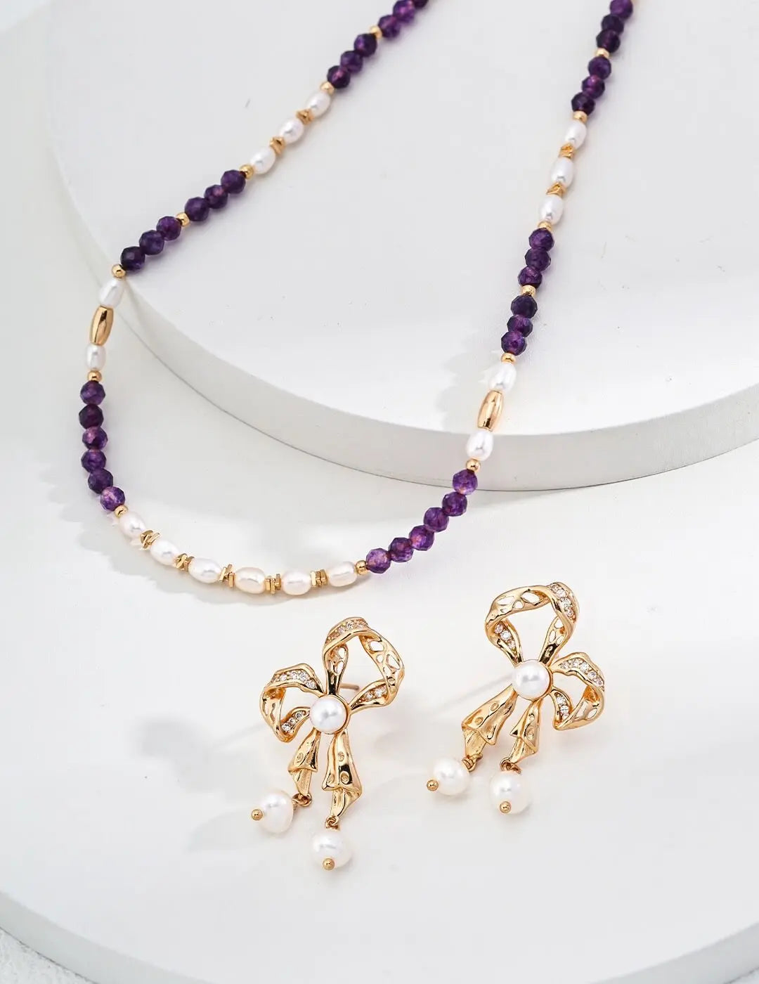 Colored Gemstones: The Secret to Polished, Professional Style Glim Wink