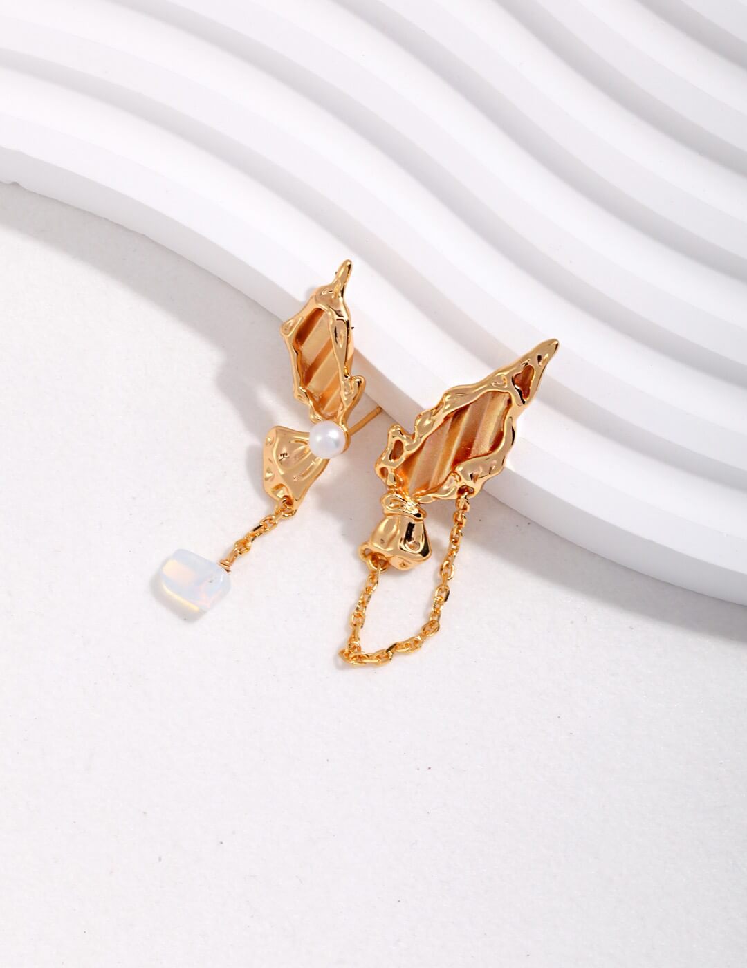 AB Style Asymmetric Butterfly Earrings Glim Wink
