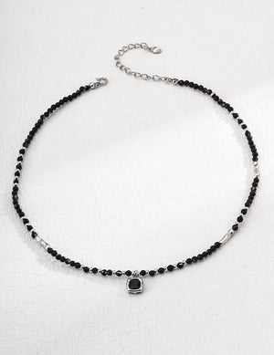 Round Polished Black Onyx Necklace Glim Wink