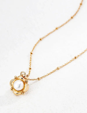 Flower Pearl Necklace - Glim Wink
