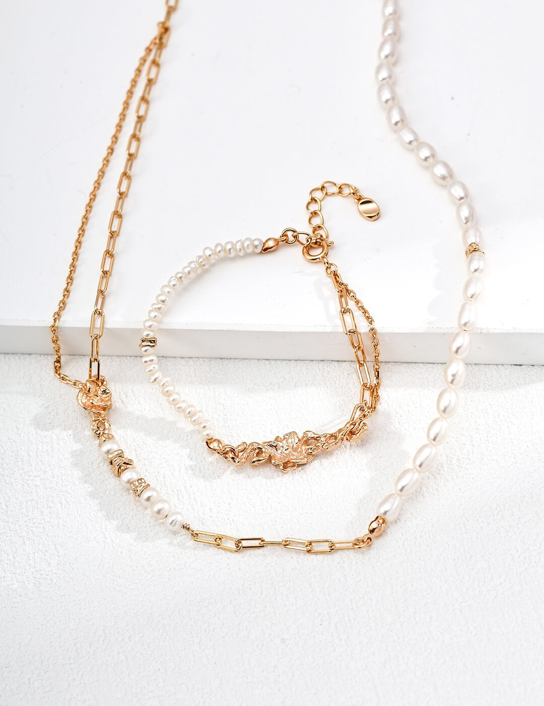 Rose Gold Half-Wrap Pearl Bracelet Glim Wink