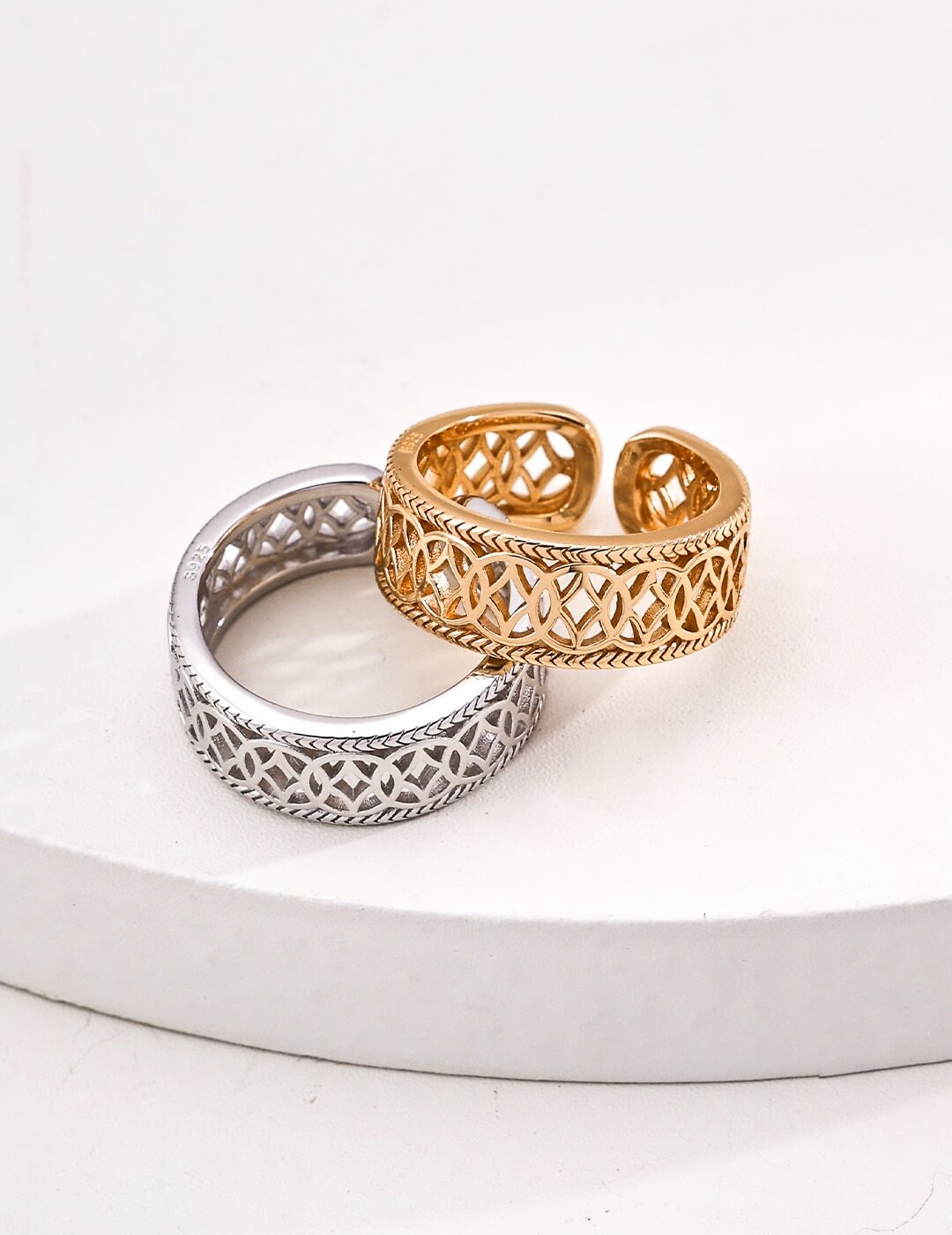 Money Luck Ring Glim Wink