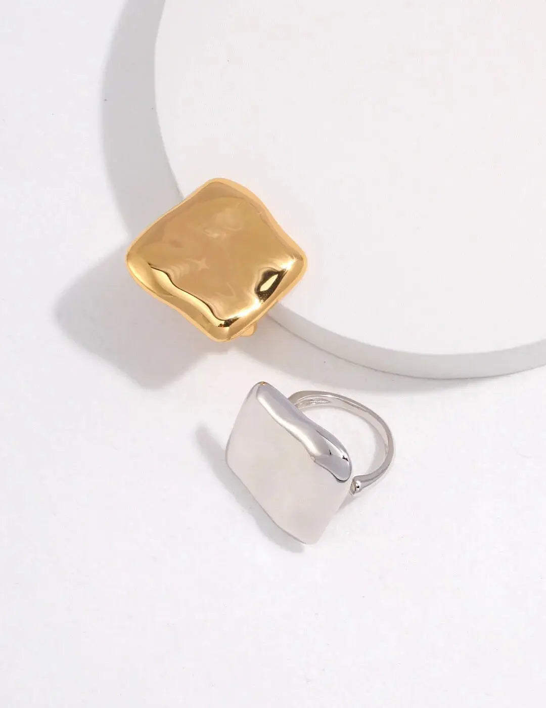 Sterling Silver Bold Polished Ring Glim Wink