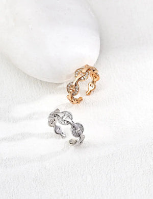 Knot-shaped Zircon Ring Glim Wink