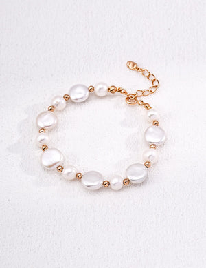 Baroque Button Pearl Bracelet Glim Wink
