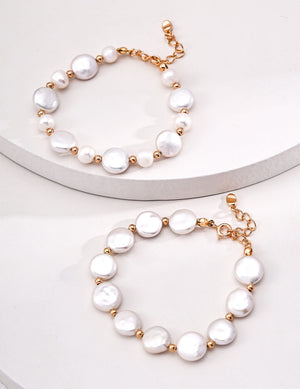 Baroque Button Pearl Bracelet Glim Wink