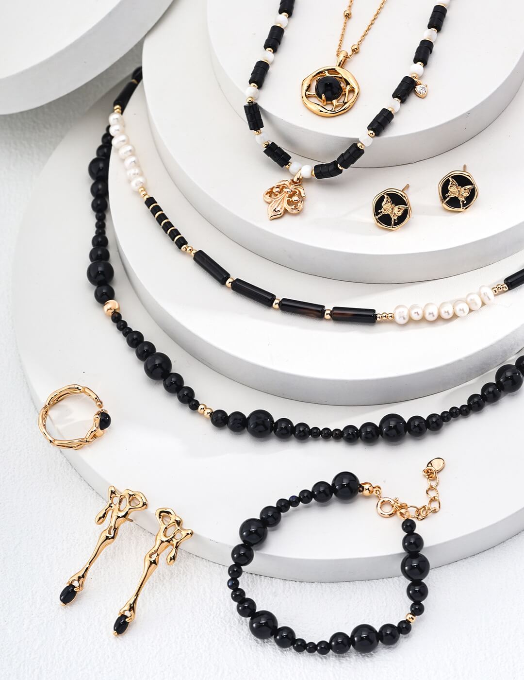 Black Agate Necklace Glim Wink