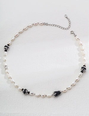 Black Agate Pearl Necklace Glim Wink