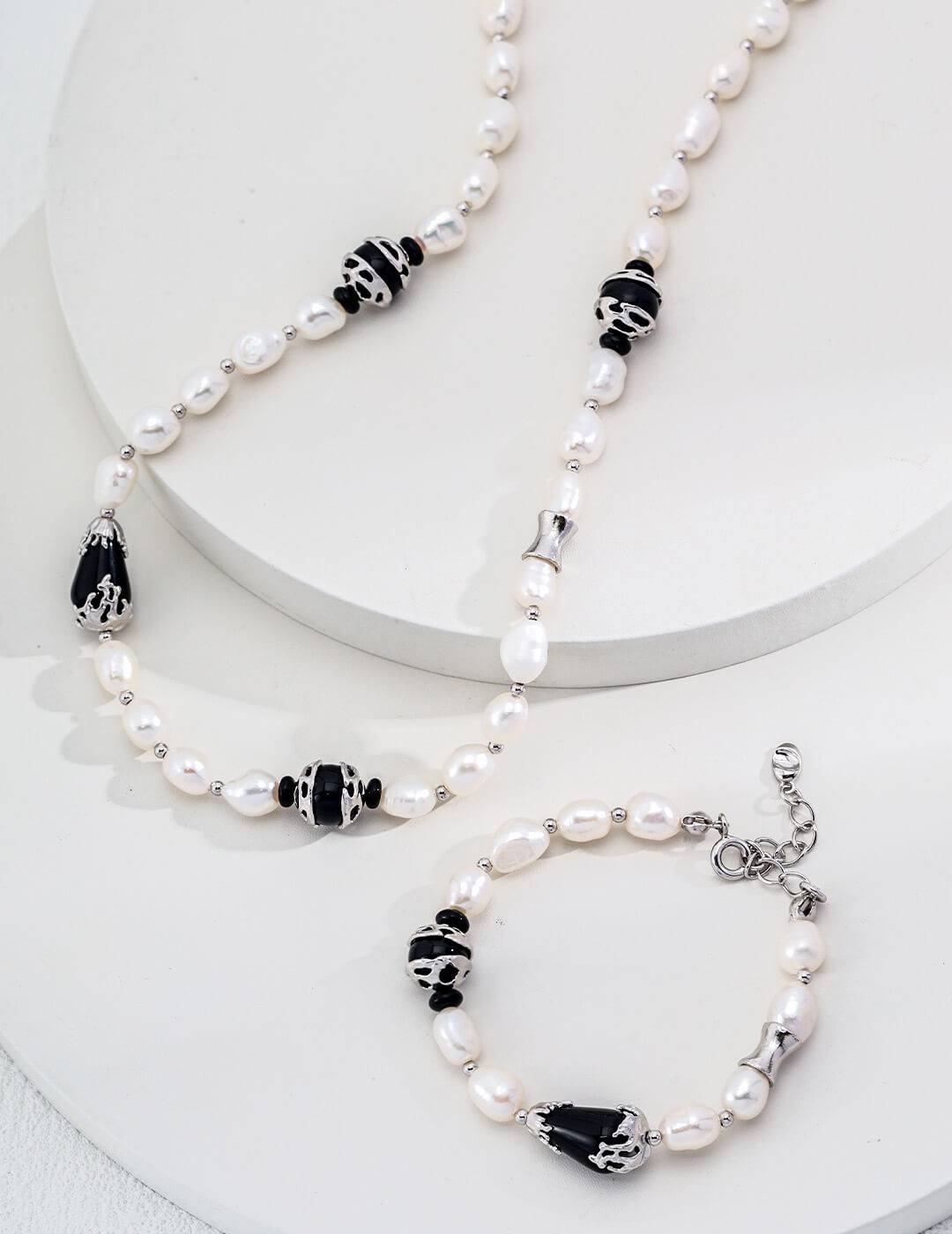 Black Agate Pearl Necklace Glim Wink