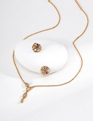 Zircon Teardrop Necklace Glim Wink