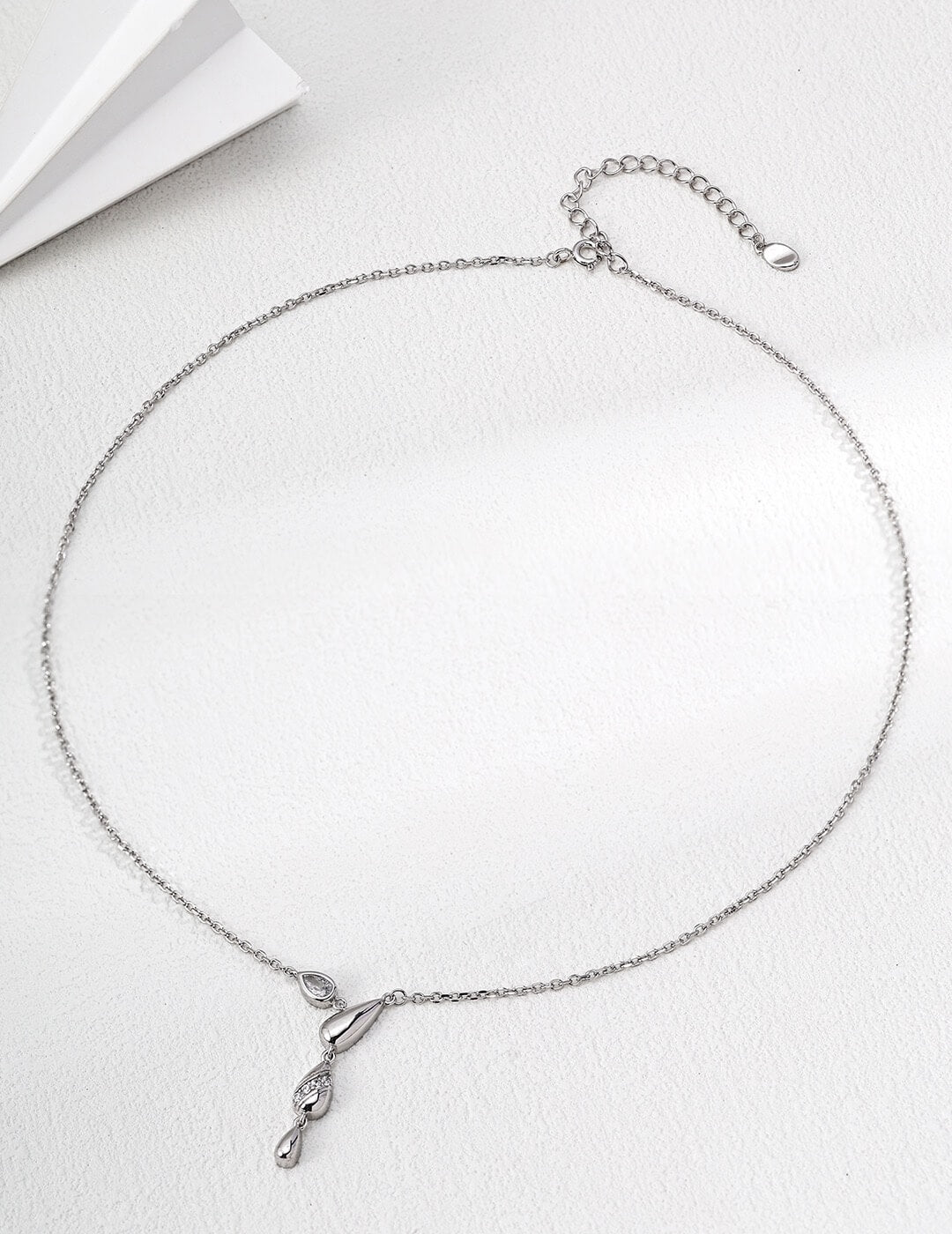 Zircon Teardrop Necklace Glim Wink