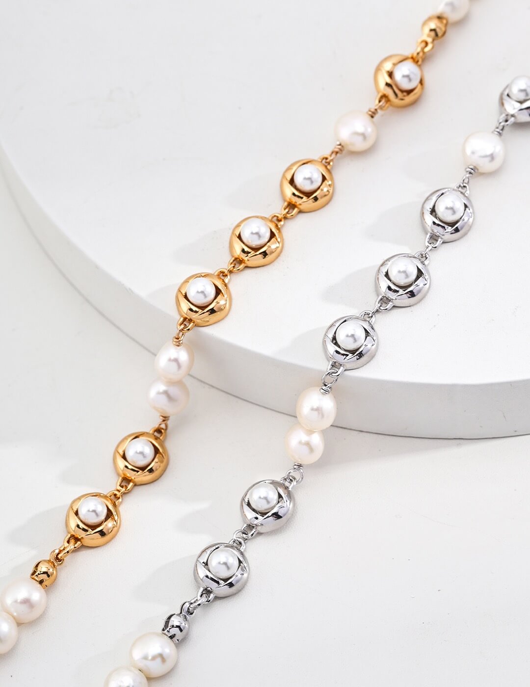 Stamen Pearl Bracelet Glim Wink