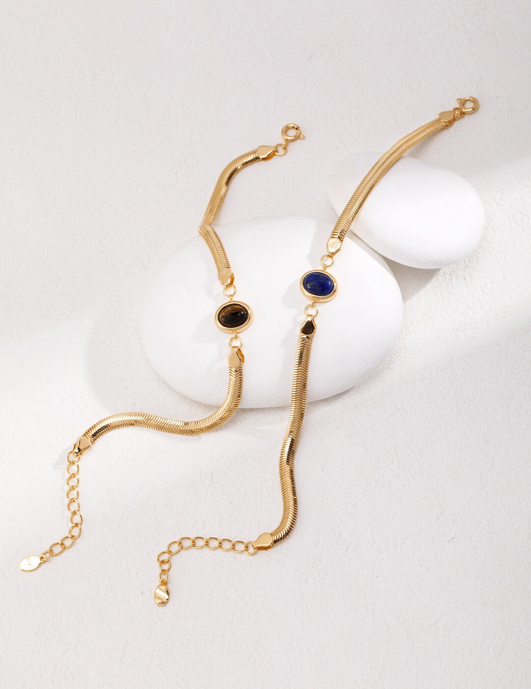 Natural Lapis Lazuli / Tiger's Eye Bracelet Glim Wink