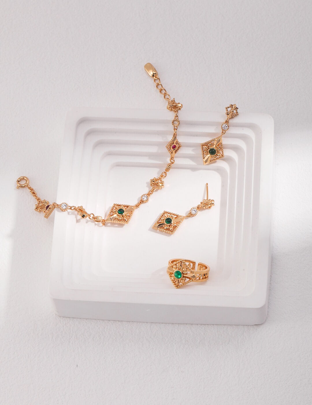 Zirconia Bracelet Glim Wink