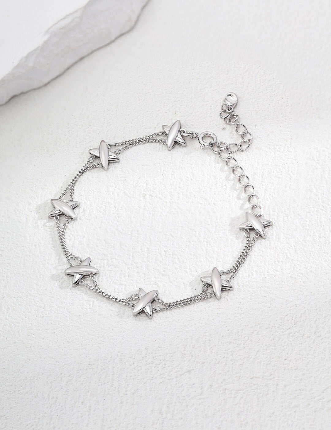 Cross Design Silver Bracelet Glim Wink