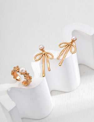 Bowknot Earrings Glim Wink