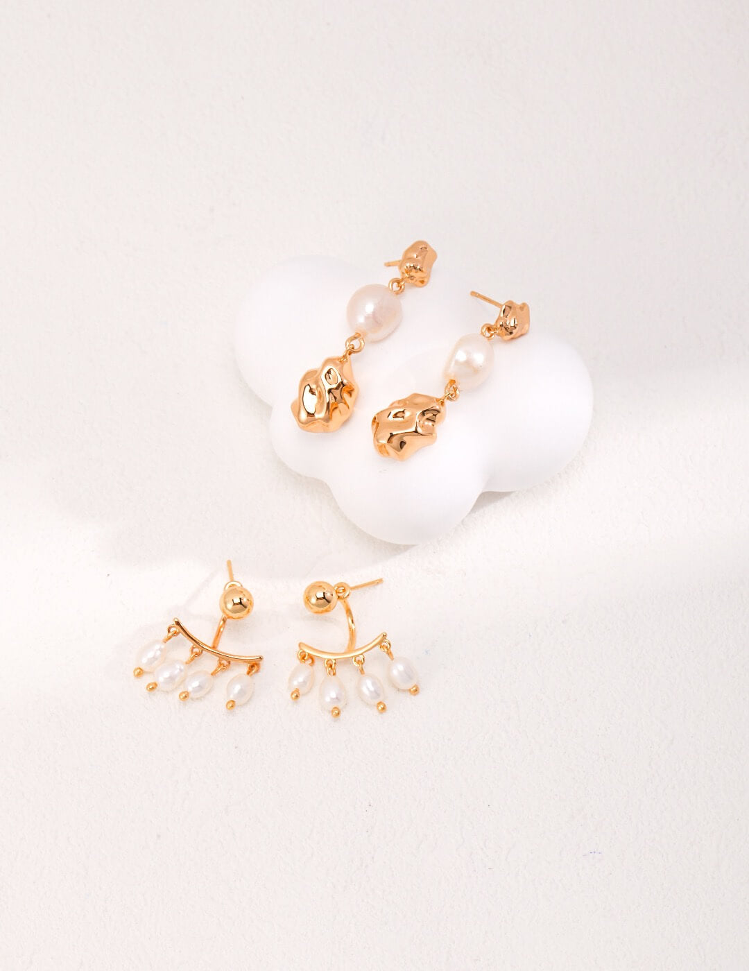 Detachable Rice Pearl Earrings Glim Wink