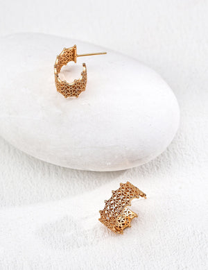 Lace Pattern Earrings Glim Wink