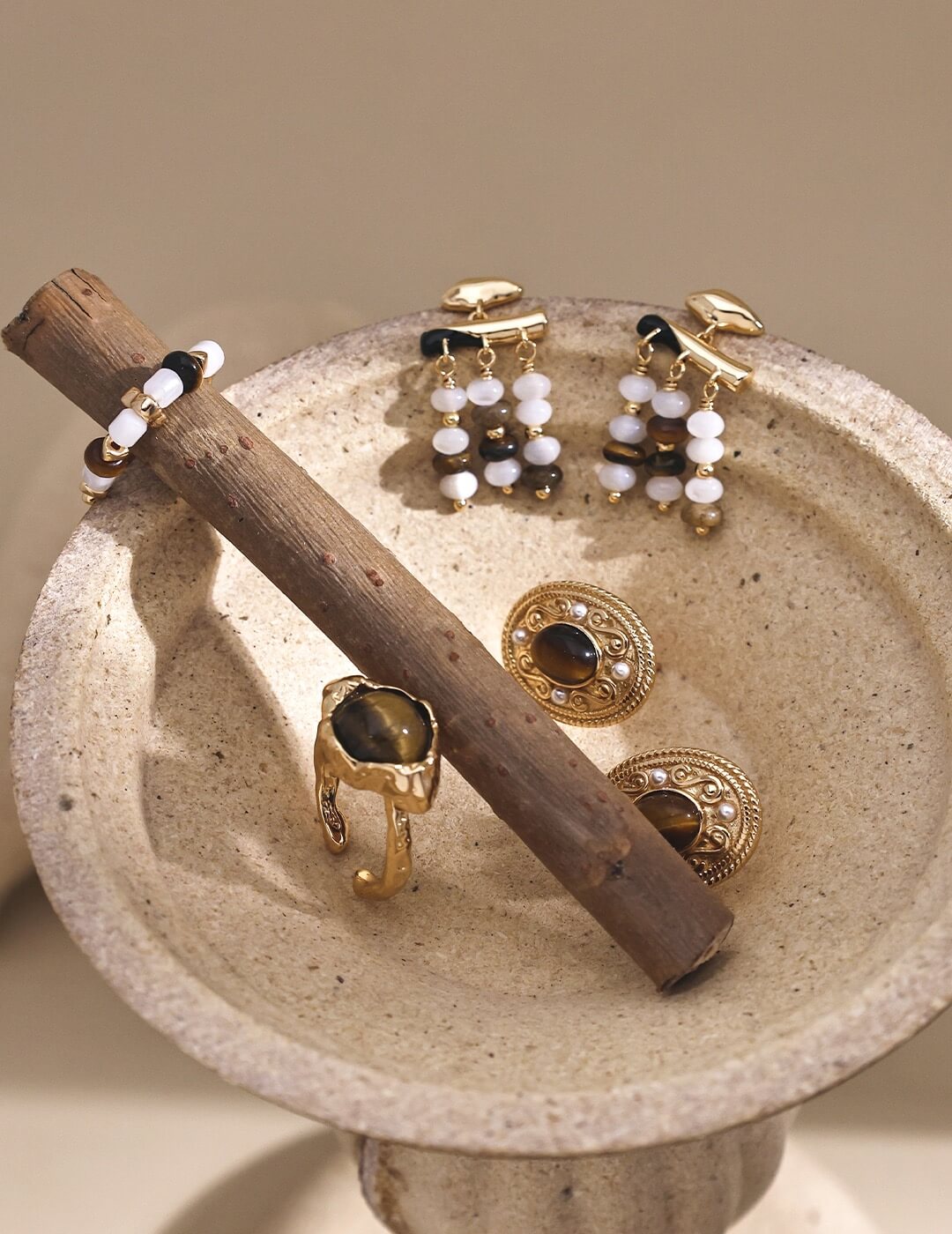 Mother of Pearl Tiger's Eye Tassel Earrings Glim Wink