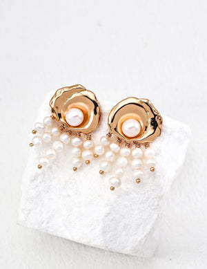 Gilded Fallen Leaf Design Pearl Earrings Glim Wink