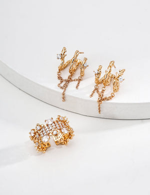 Withered Vine Branch Zircon Earrings Glim Wink