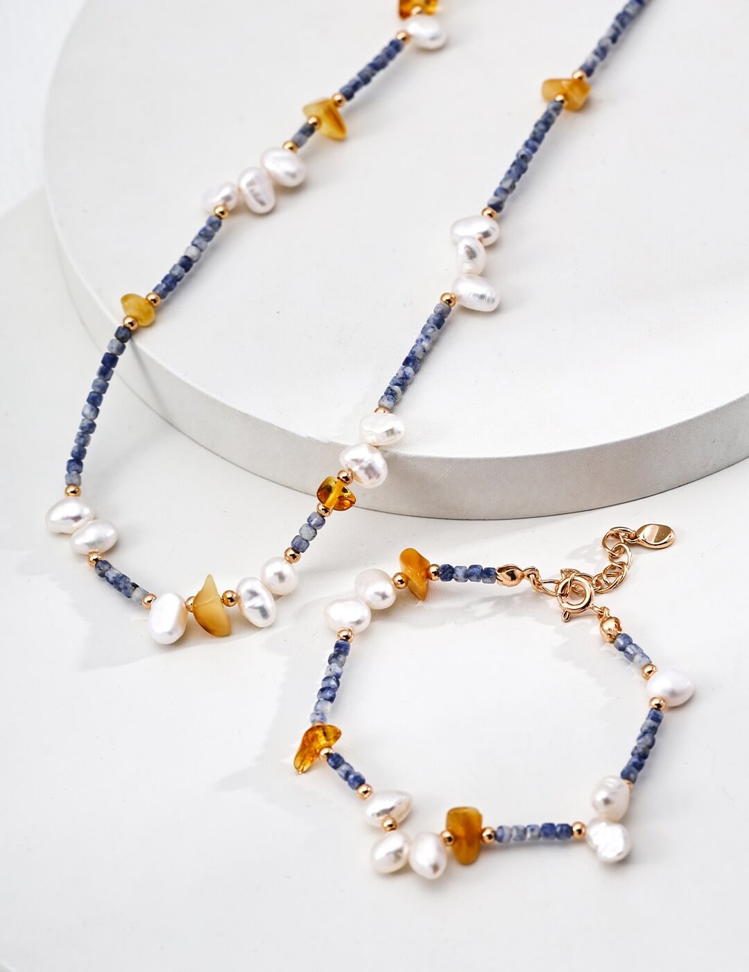 Pearl Blue Spot Stone Amber Bracelet Glim Wink