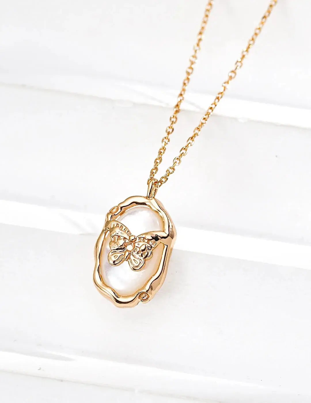 Butterfly Mother of Pearl Pendant Pearl Necklace Glim Wink