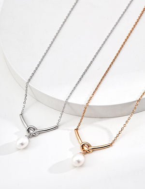 Knot Pearl Necklace Glim Wink