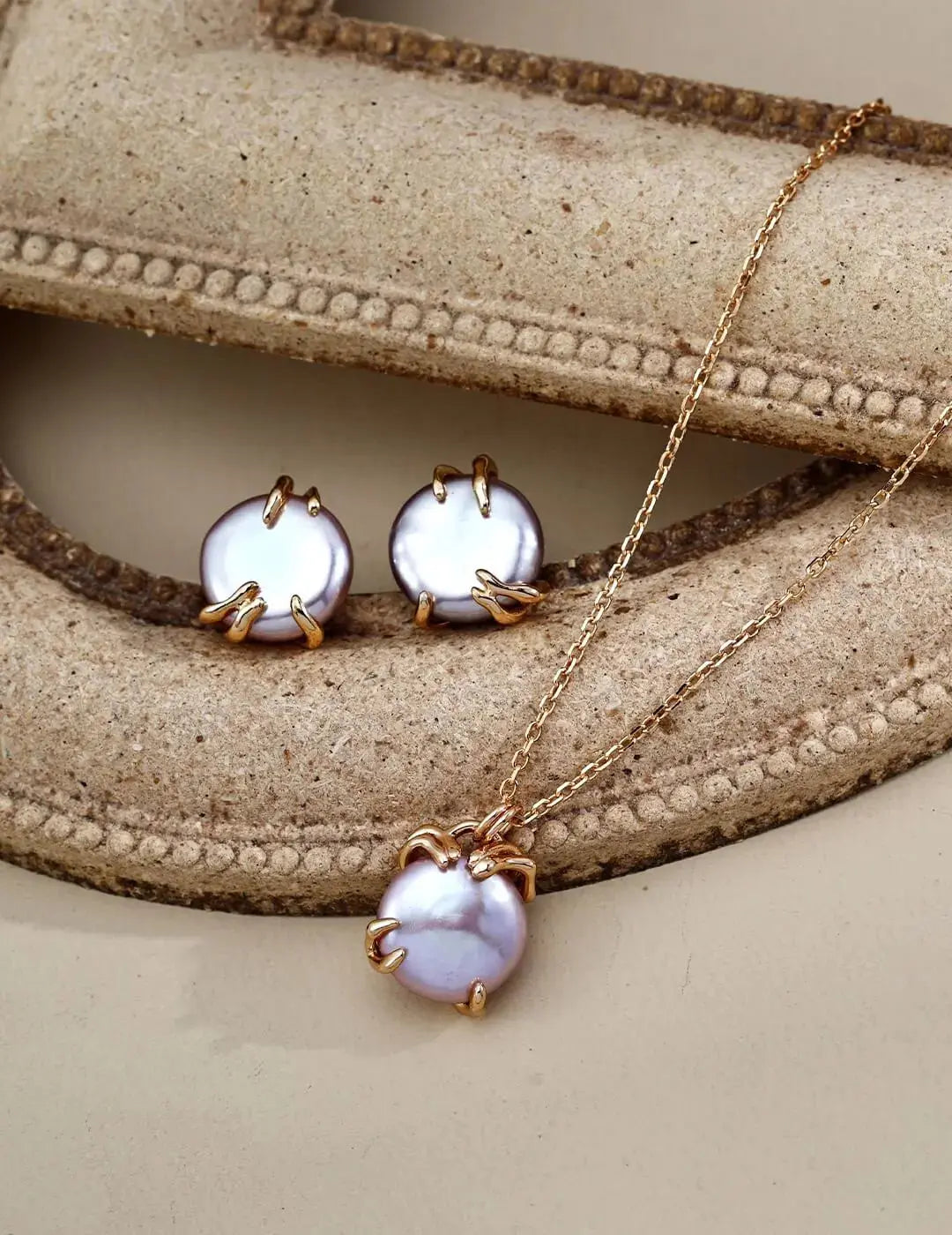 Purple Pearl Pendant Necklace Glim Wink