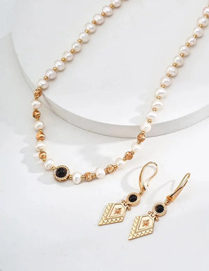 Pearl Tiger Eye Zircon Necklace Glim Wink