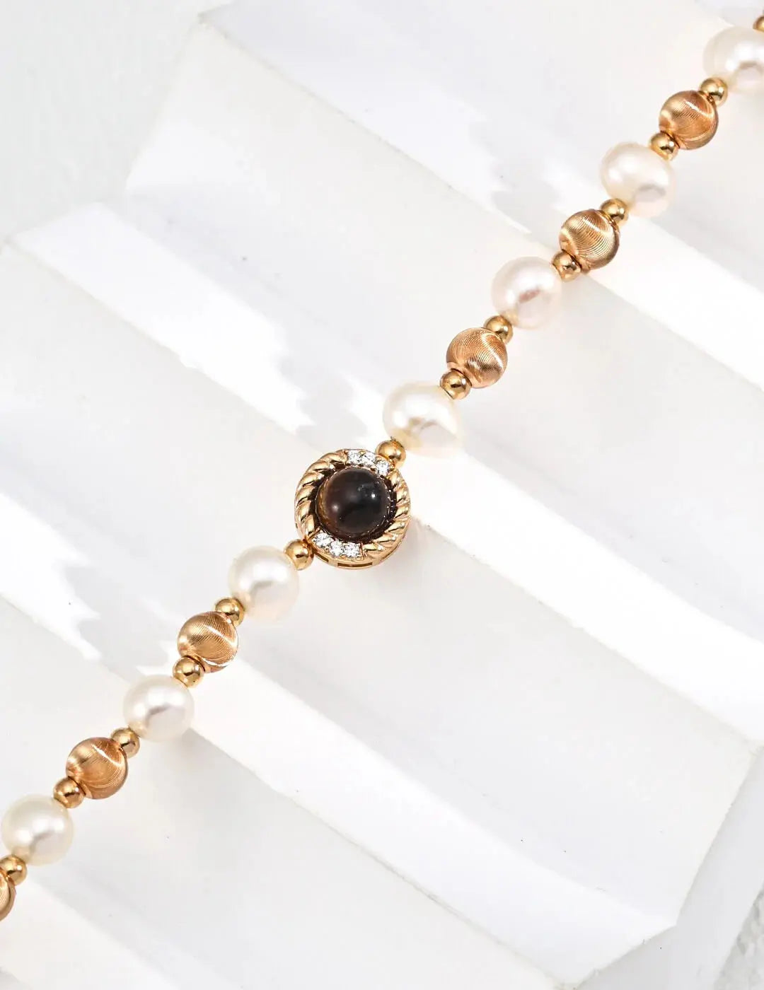 Pearl Tiger Eye Zircon Necklace Glim Wink