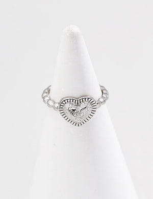 Heart-Shaped Stone-Textured Ring Glim Wink
