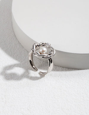 Willow Branch Pearl Ring Glim Wink