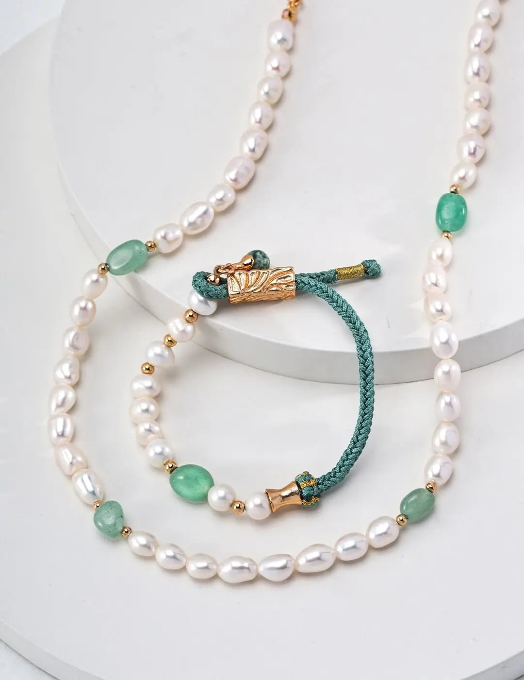 Pearl and Jasper Jade Necklace Glim Wink