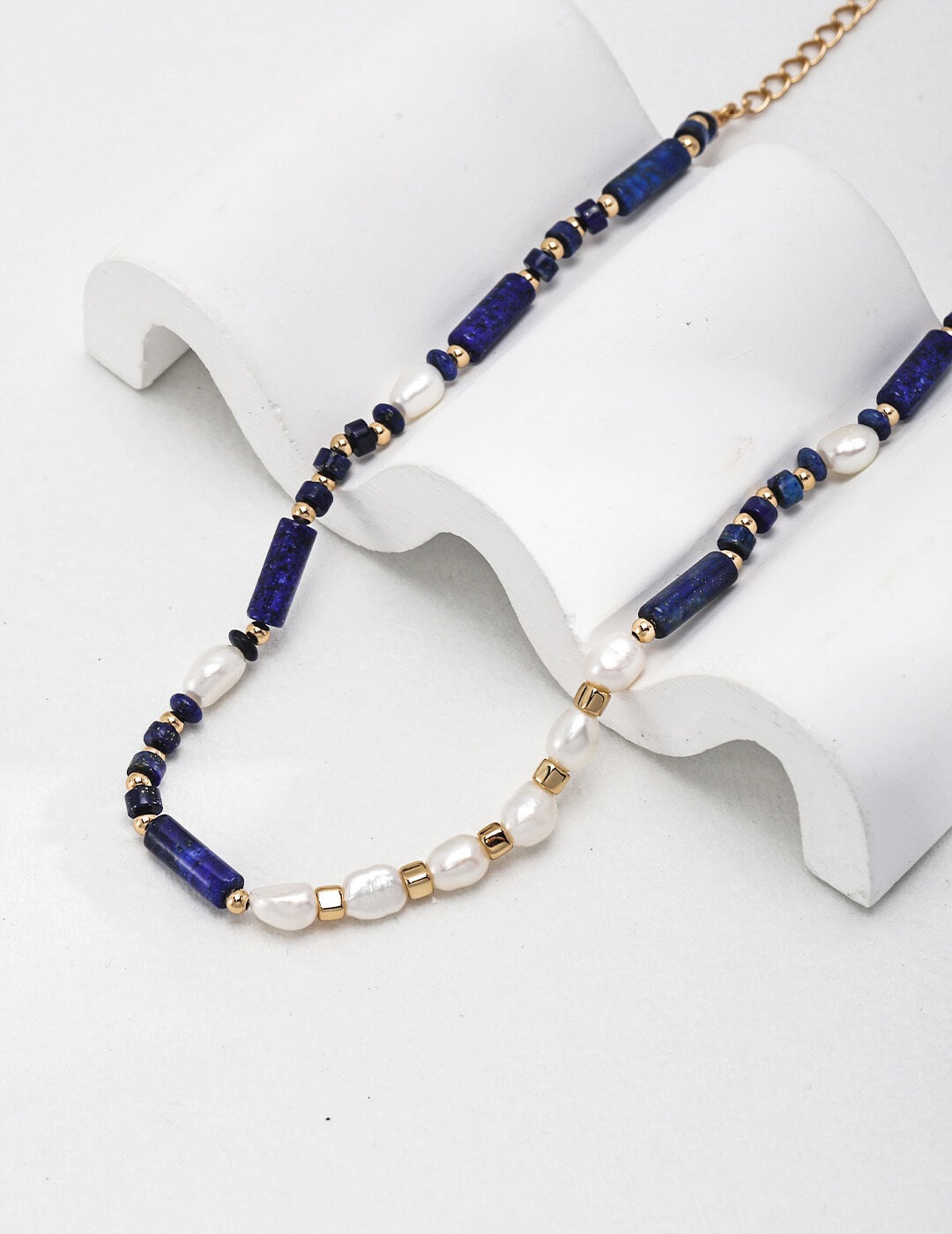 Pearl Lapis Lazuli Necklace Glim Wink