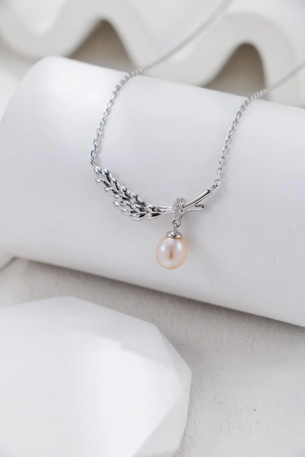 Wheat Ear Pearl Necklace Glim Wink